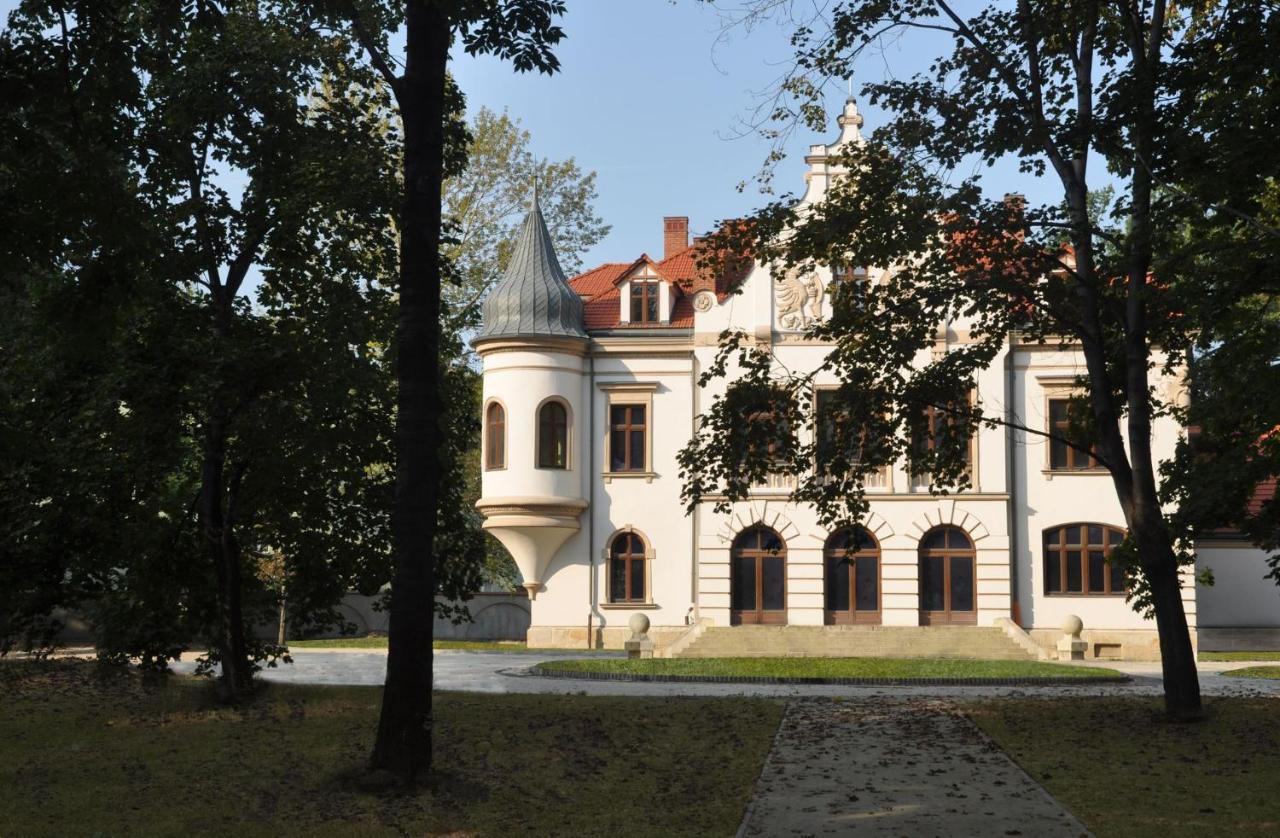 Palac Polanka Krosno Bagian luar foto