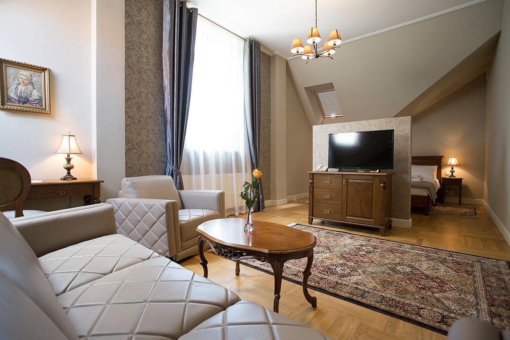 Palac Polanka Krosno Ruang foto